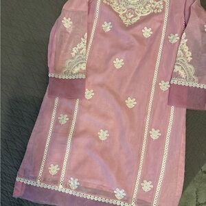 Chic Mauve Embroidered Long Sleeve Dress